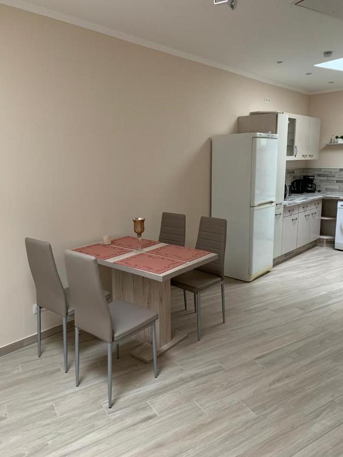 2Raum-Apartment Leznew ไลป์ซิก ภายนอก รูปภาพ